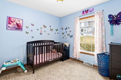 619 4 St, Duluth MN 55806-2409 exterior