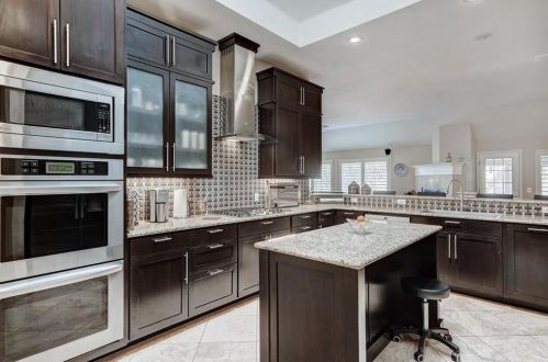 6408 Convict Hill Rd, Austin TX 78749-2348 exterior