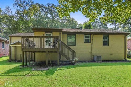 2895 Clark St, Atlanta GA 30318-4682 exterior