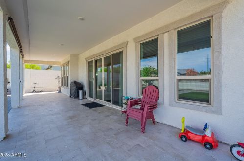 8603 16 Dr, Phoenix AZ 85041 exterior