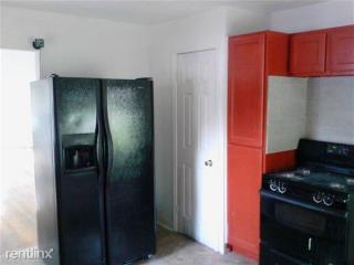 1903 Chew St, Houston TX  77020-4433 exterior