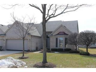 20208 Milford Dr, Macomb Township, MI 48044-3565