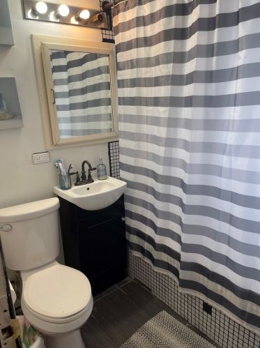 759 Mcdonough St, Joliet IL 60436-2158 exterior