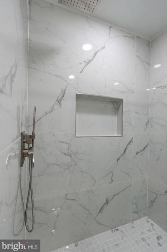 1021 Ellsworth St, Philadelphia PA  19147-4637 exterior