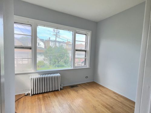 4832 Bernard St, Chicago IL 60625-5414 exterior