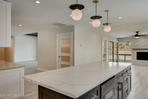 7614 20th St, Phoenix AZ  85020-4703 exterior