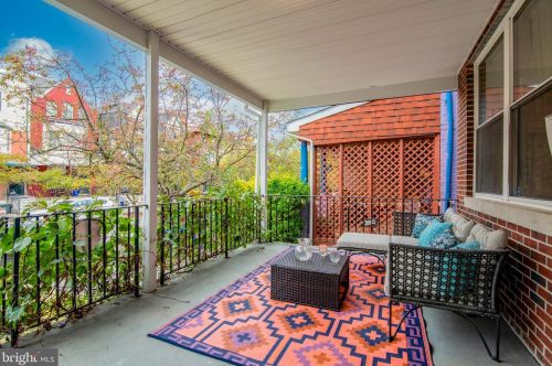 5010 Hazel Ave, Philadelphia PA  19143-1622 exterior