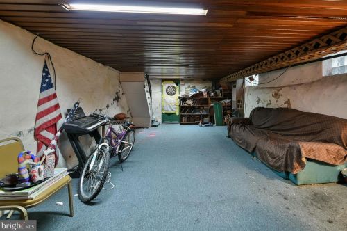 923 Fillmore St, Philadelphia PA 19124-2926 exterior