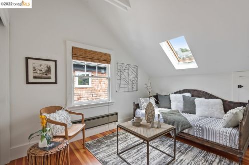 2747 Fulton St, Berkeley CA 94705-1031 exterior