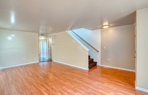 1502 Karlov Ave, Chicago IL 60651-1927 exterior