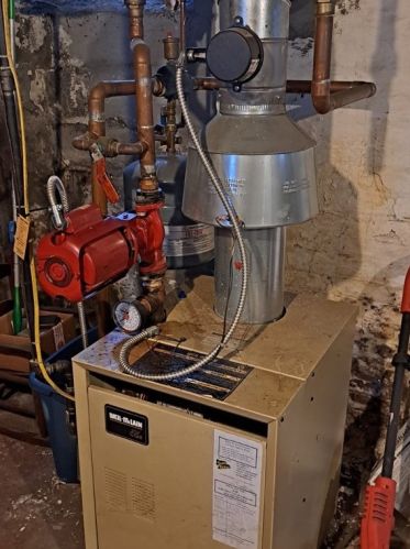 1305 Braddock Ave, Pittsburgh PA 15218-1638 exterior