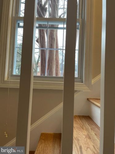 1418 Martha Custis Dr, Alexandria VA 22302-2028 exterior