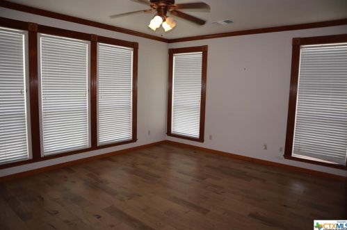 6019 Creekwood Pass, Spring Branch TX 78070-7022 exterior