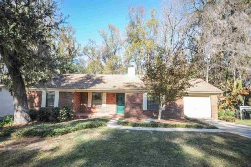 2638 Stoneridge Dr, Tallahassee, FL 32303-1907