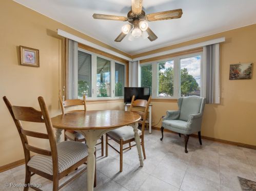 6058 63 Pl, Chicago IL 60638-4642 exterior