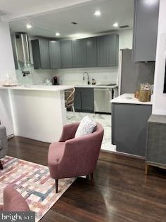 585 University Blvd, Silver Spring MD  20901-3780 exterior