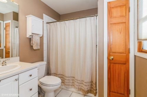 1340 Wood Dr, Bull Valley IL 60098-4168 exterior