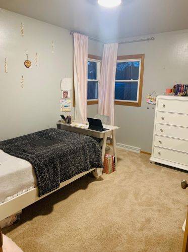 5375 24th St, Milwaukee WI  53209-5068 exterior