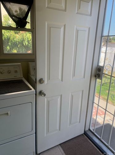 1801 Oak Ave, Fullerton CA 92833-3728 exterior