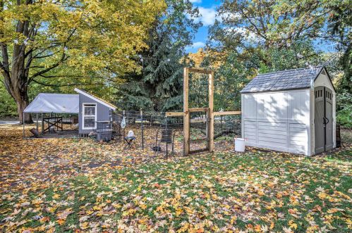 3881 Allegan Dm Rd, Allegan MI 49010-8930 exterior