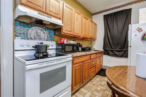 3809 California Ave, Pittsburgh PA 15212-1860 exterior