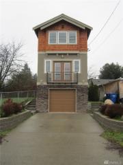 1046 Director St, Seattle WA  98108-4701 exterior