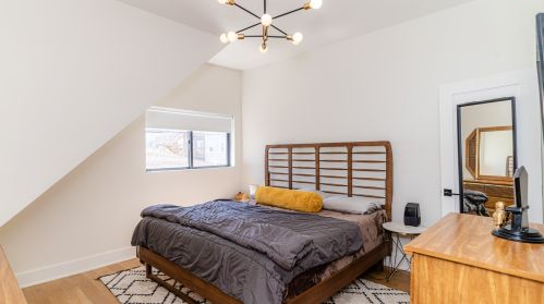 3611 Belmont Ave, Chicago IL  60618-5303 exterior