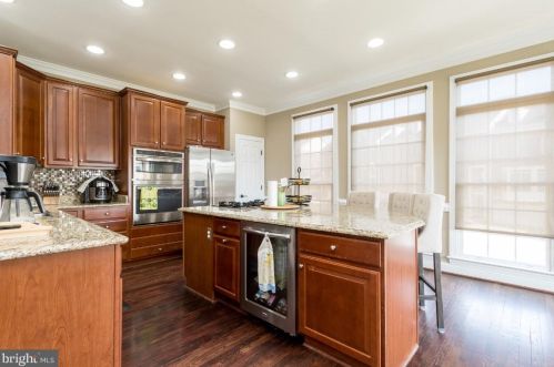 5414 Edsall Rdg Pl, Alexandria VA 22312-2671 exterior