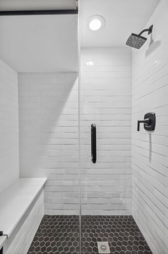 4647 Lawler Ave, Chicago IL  60638-2009 exterior