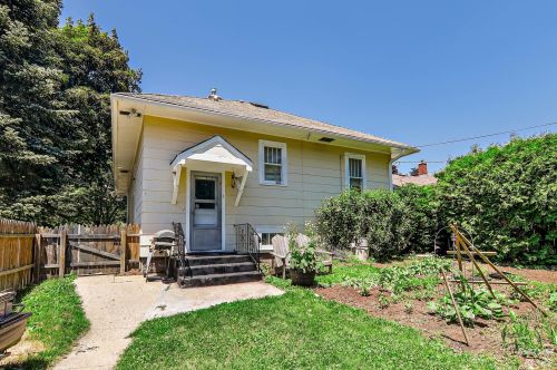 99 Maple St, Bull Valley IL 60014-5944 exterior