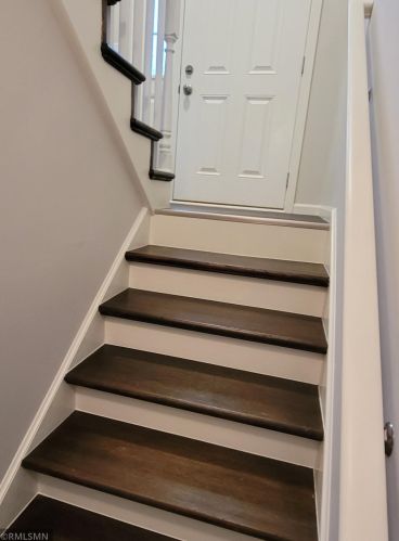 15711 Griffon Path, Saint Paul MN 55124-7027 exterior