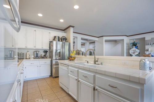 19148 Painted Rock St, Perris CA  92570-6534 exterior