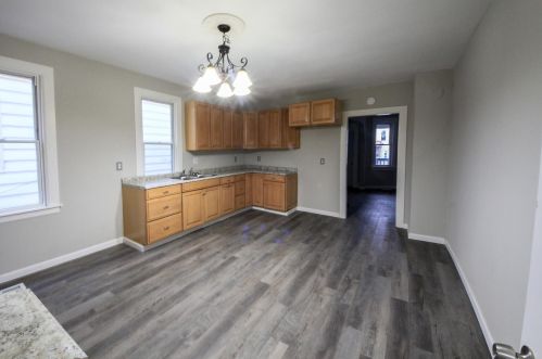 2478 5th St, Milwaukee WI  53207-1453 exterior