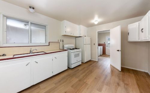 907 Hemlock Ave, Millbrae CA 94030-2042 exterior