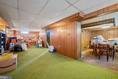 140 Acres Dr, Trenton NJ 08690-3914 exterior