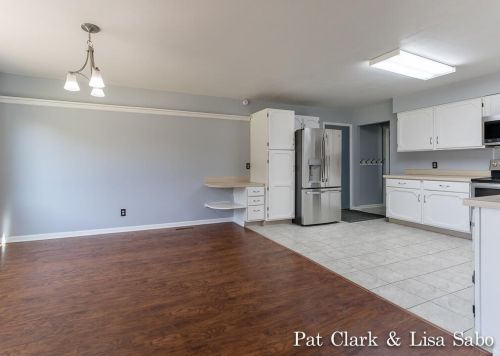 2417 Marquard Ave, Meskegon MI 49445-3228 exterior