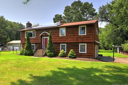 299 Rutland Rd, Milford, CT 06461-1811