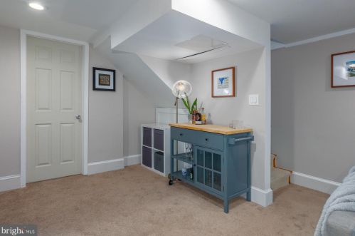 1623 Monroe St, Washington DC  20010-1803 exterior