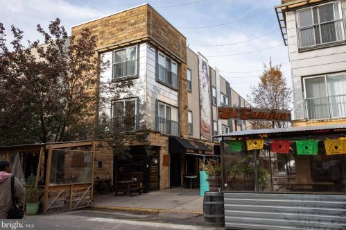 1115 American St, Philadelphia PA  19123-1513 exterior