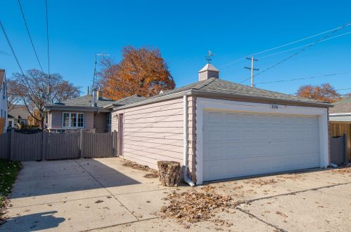 3050 89, Milwaukee WI 53222-3606 exterior