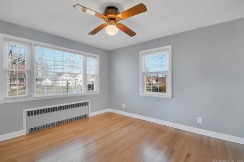 92 Osgood Ave, New Britain CT 06053-2715 exterior