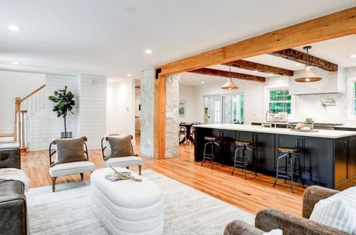 1493 Epping Forest Dr, Atlanta GA  30319-2553 exterior