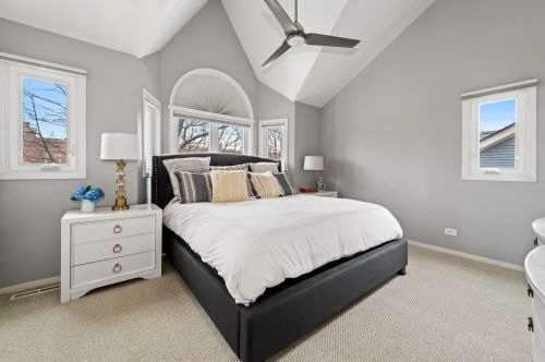 1447 Wrightwood Ave, Chicago IL 60639-1716 exterior