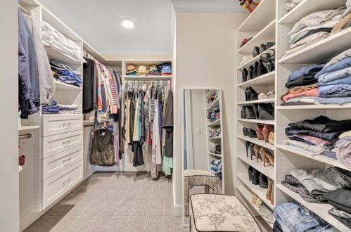 2 Scribner Ave, Norwalk CT 06854-2538 exterior