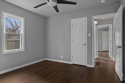 6169 Cleveland St, Gary IN 46404-2720 exterior