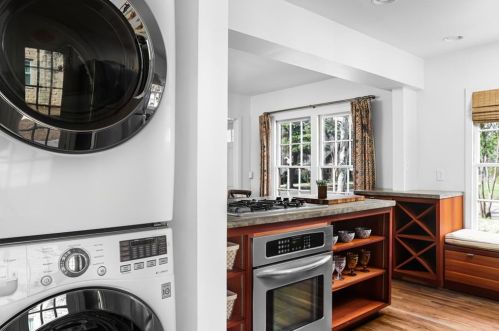 501 46 St, Austin TX 78751-3210 exterior