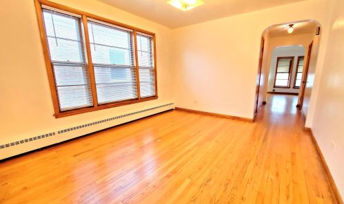 3037 Austin Ave, Chicago IL 60638-1418 exterior