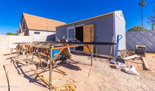 3731 Liberty Ave, Tucson AZ 85706-3161 exterior