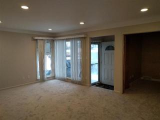 7344 Plainfield St, Dearborn Heights MI  48127-1652 exterior