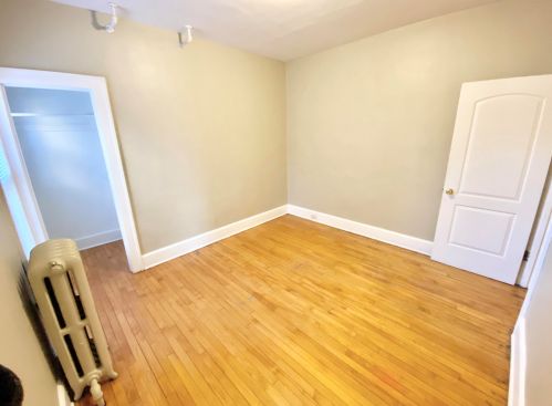 3009 12th St, Milwaukee WI 53215-3822 exterior